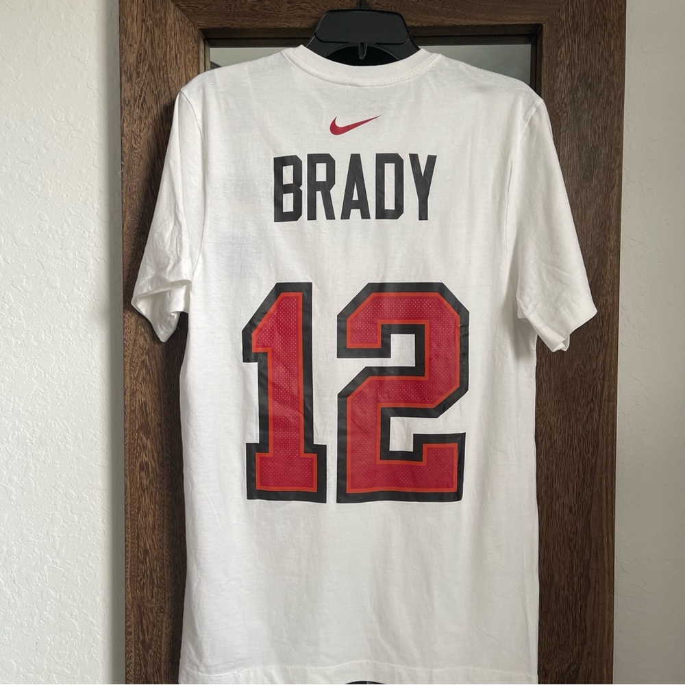 Tom Brady Buccaneers player tee